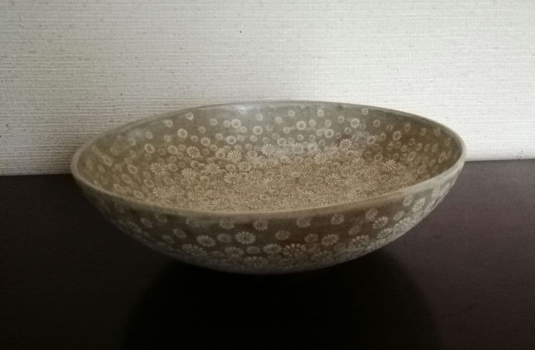 韓国人間国宝　申相浩の花三島鉢　秀作