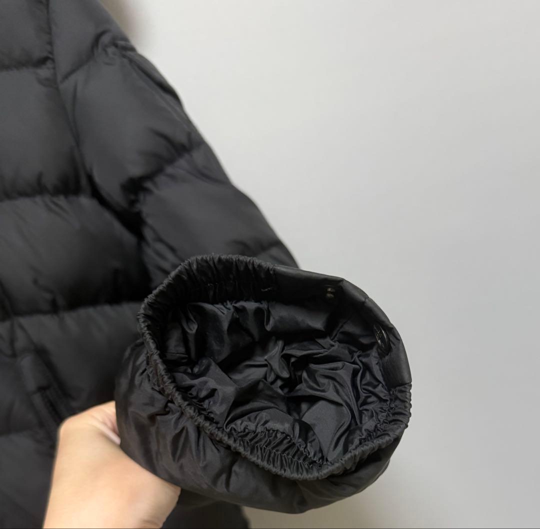 ア*】様 モンクレール　ダウン　バイロン　byron 14a 黒　ブラック　大人