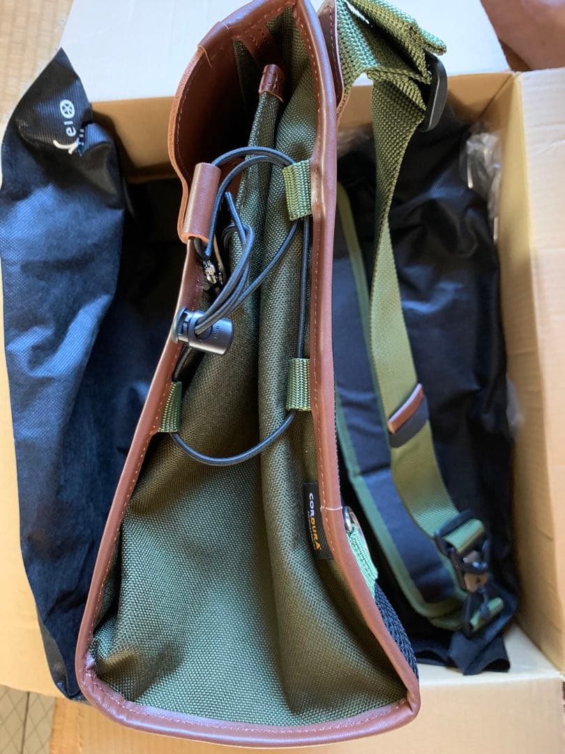 CuirVeloメッセンジャーポストマンpro/3wayバック