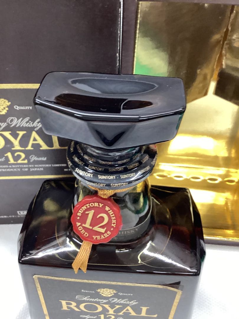 サントリー ロイヤル 12年 ウイスキー　　　　Tー16