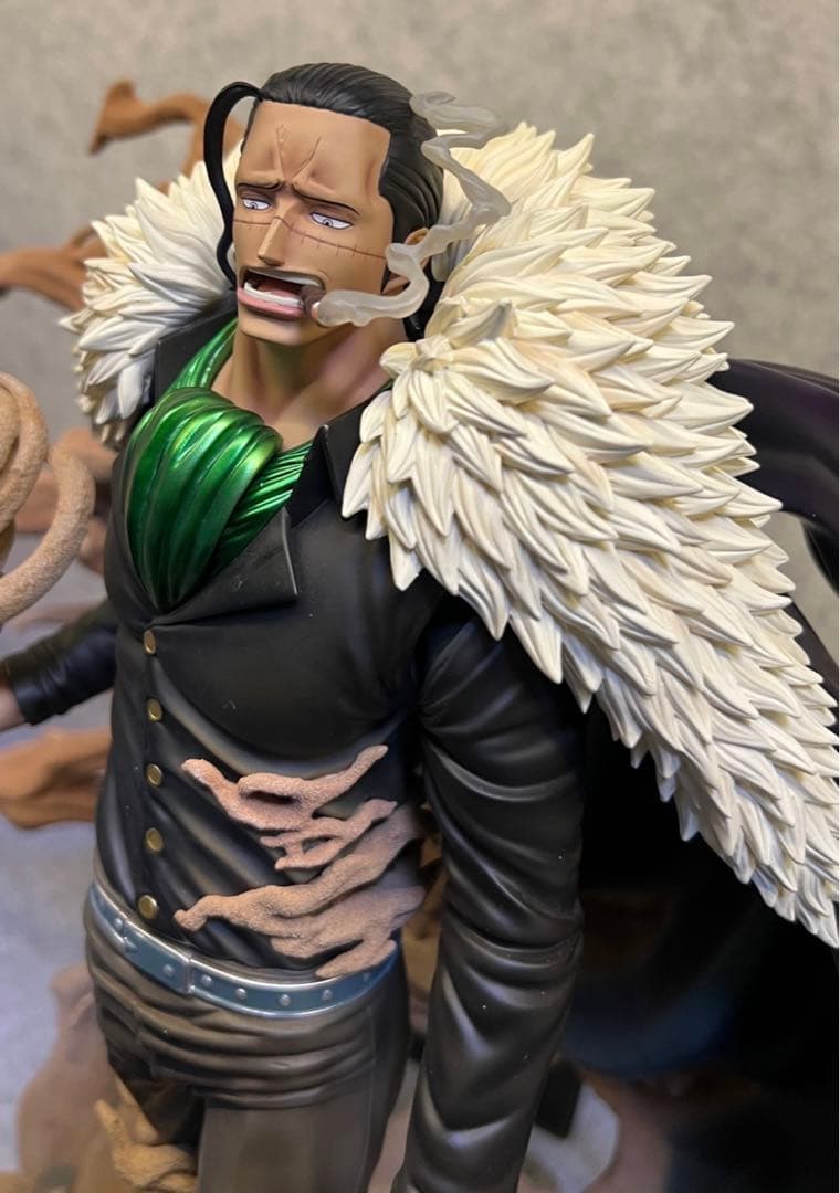 ワンピース  サー·クロコダイル フィギュア ガレージキット