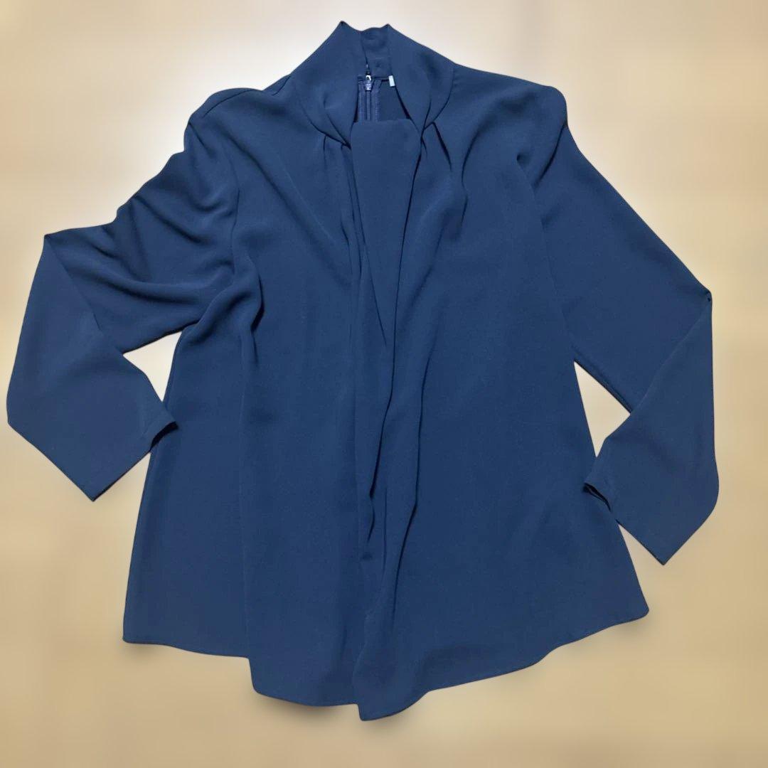 theory luxe ネイビー長袖ブラウス38