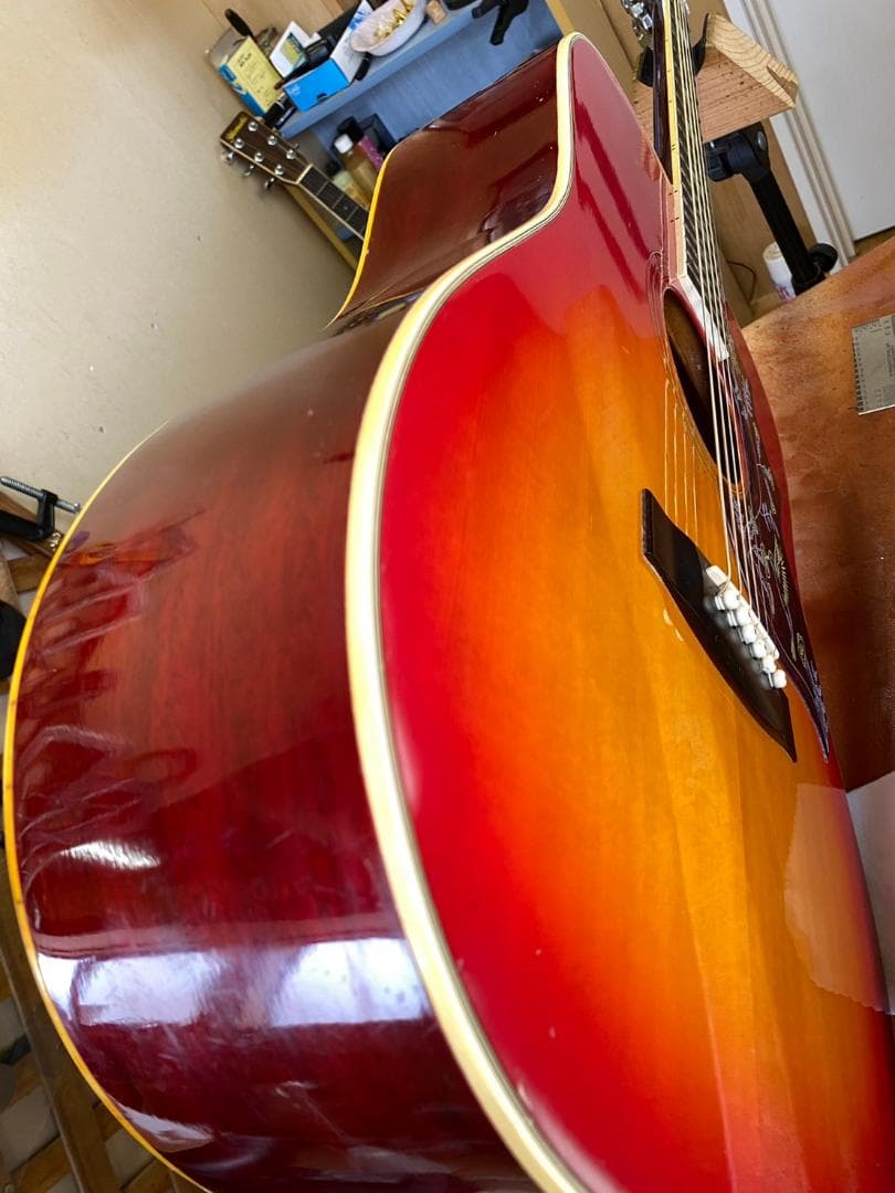 70'モーリスWH-20 クリーニング&調整済み　ピックガード、弦新品❣