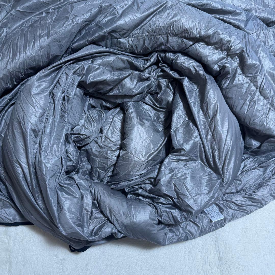 美品NANGA ダウンシュラフ　オーロラテックス600STDブルーR/ZIP