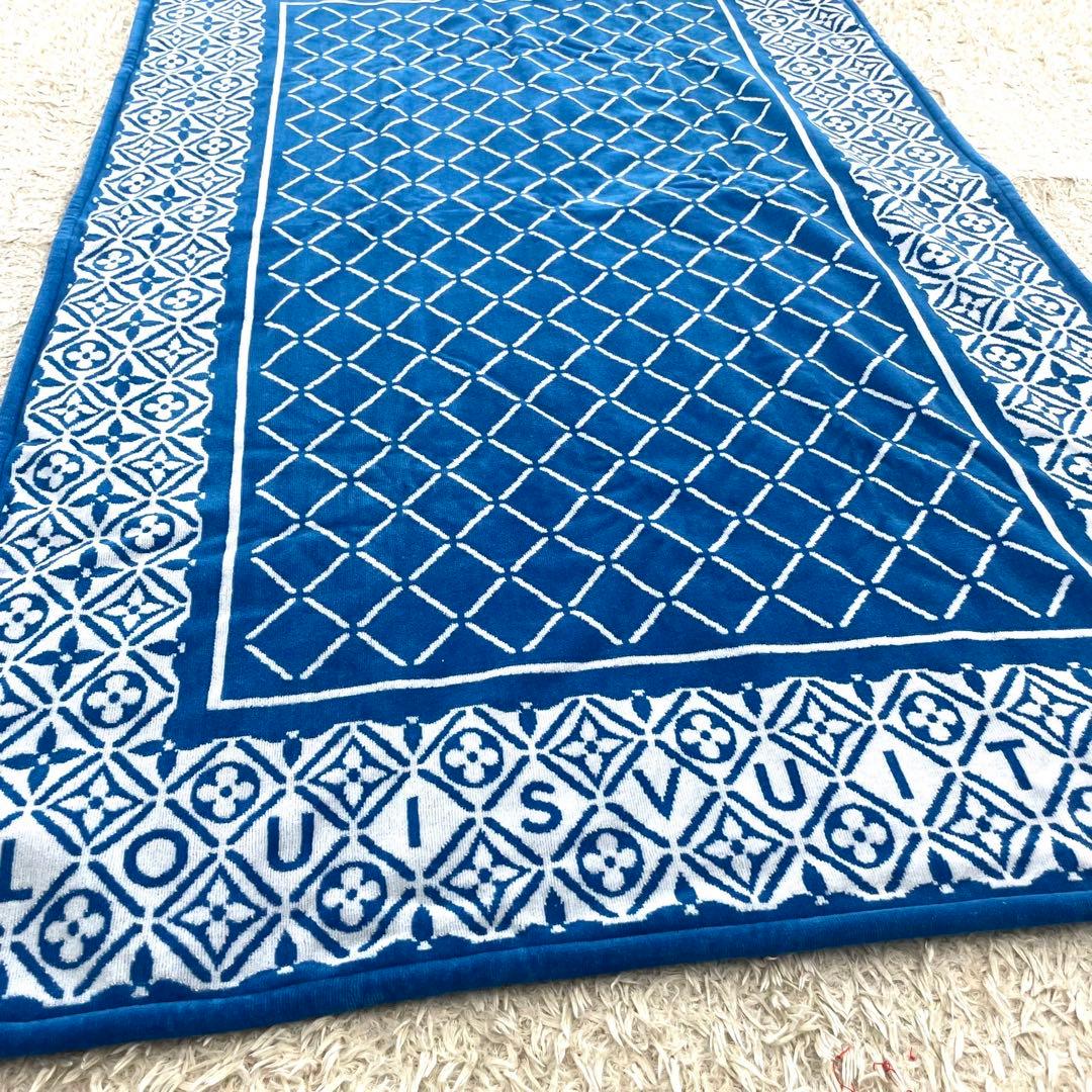 【未使用 保管品】 ルイヴィトン モノグラム フラワータイル 大判 タオル 箱付