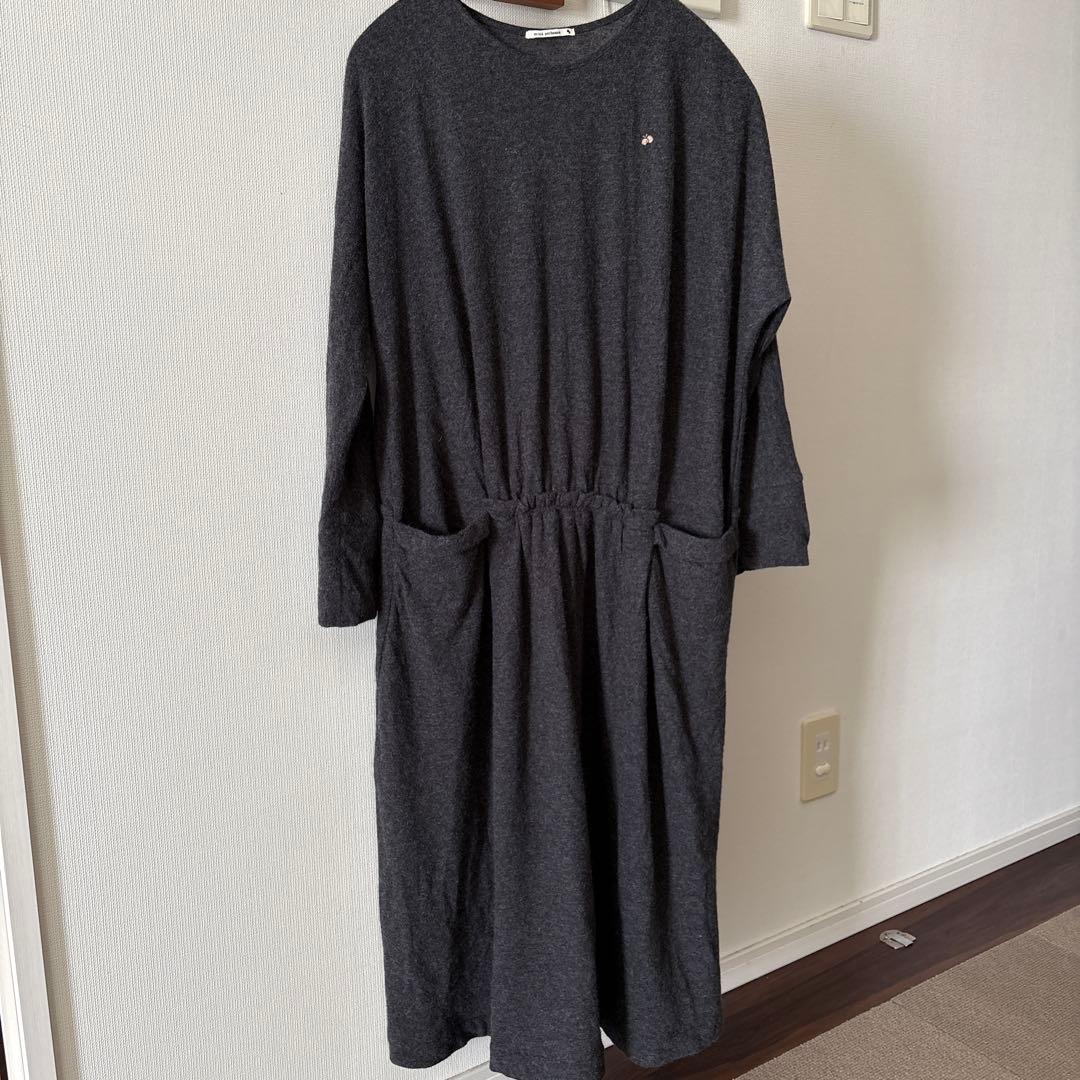 ミナペルホネン　ワンピース　グレー