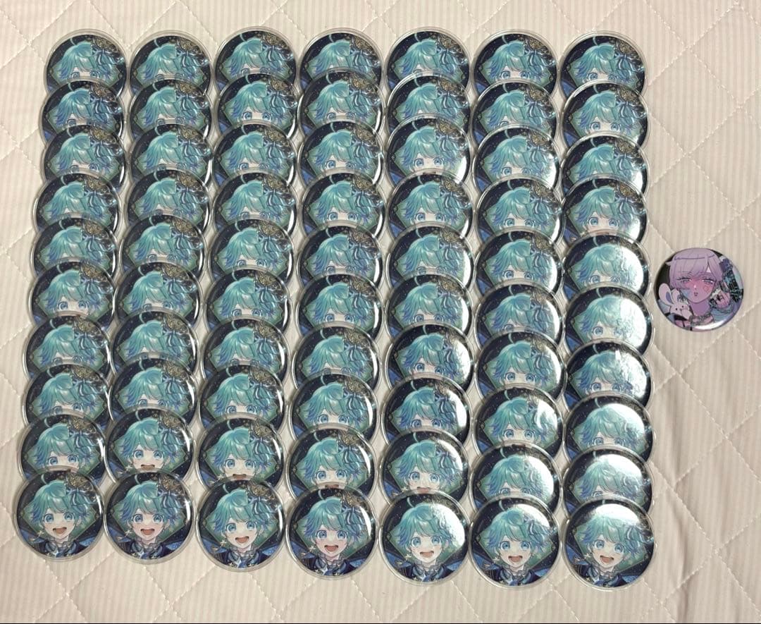 Nページ　いれいす　ほとけ　恋星エトワール　缶バッジ70個　初兎アイワナ