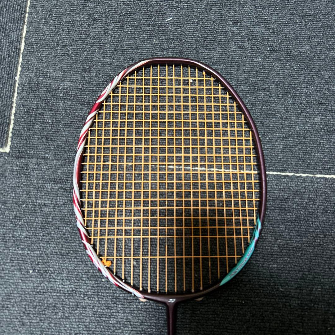 ラケット ASTROX100zz. 3U5