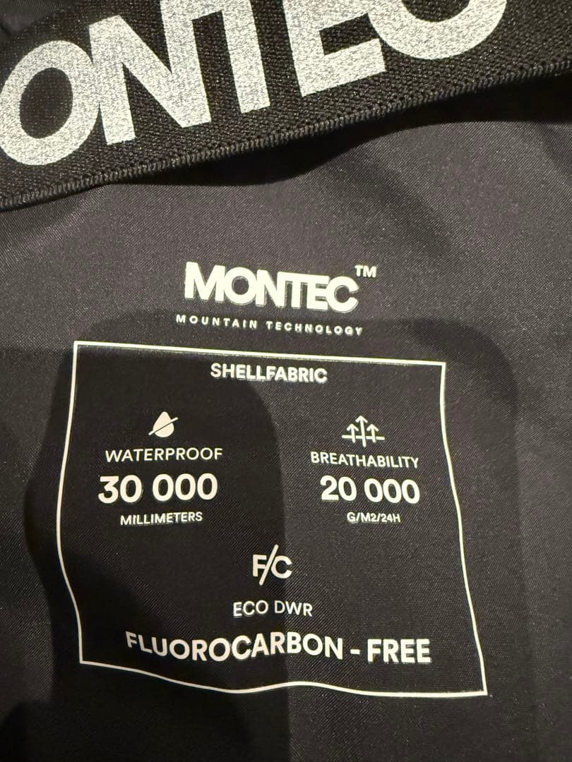 MONTEC モンテック　メンズ　Fenix xsサイズ　上下セット