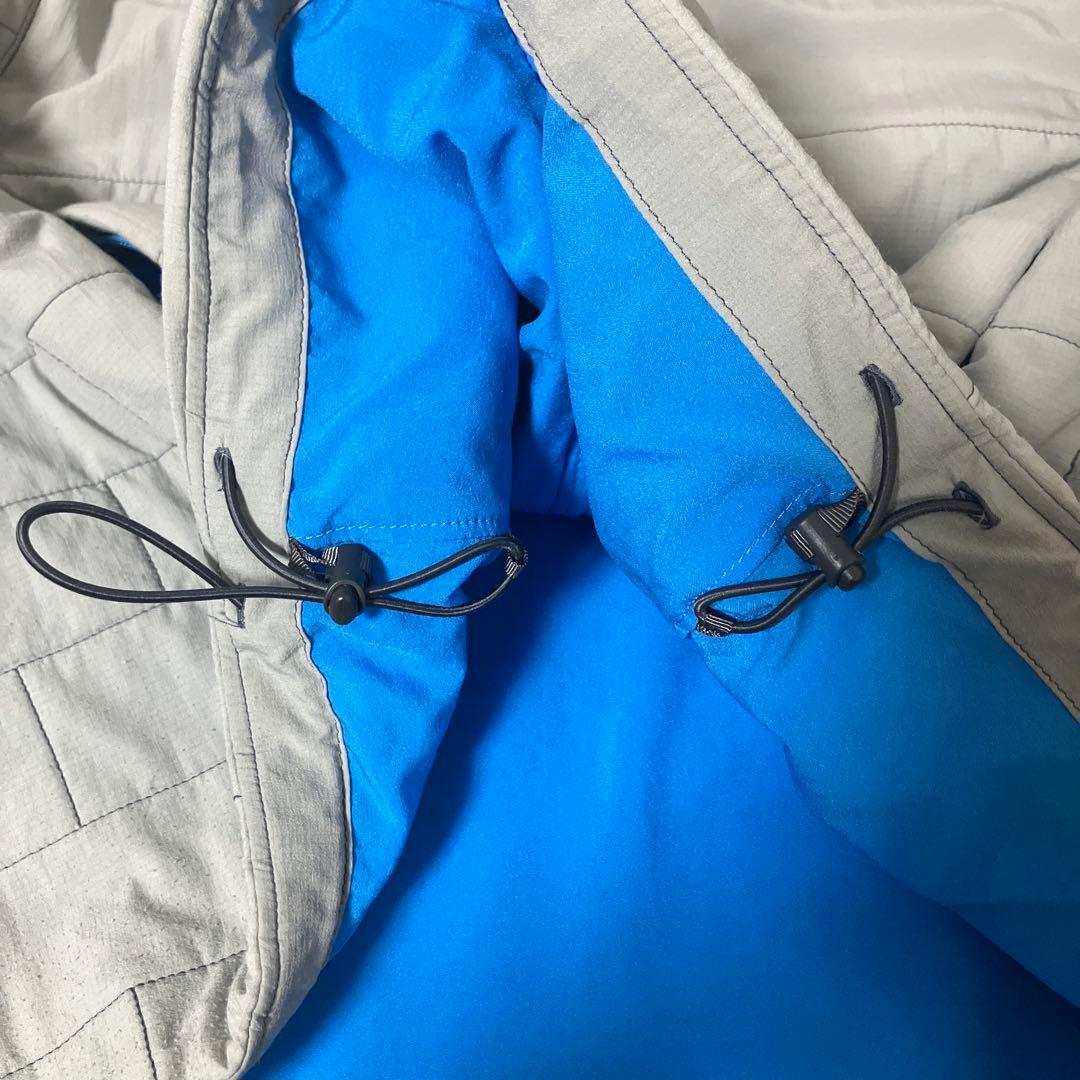 【人気】Patagonia ナノエアフーディ tech atom グレー