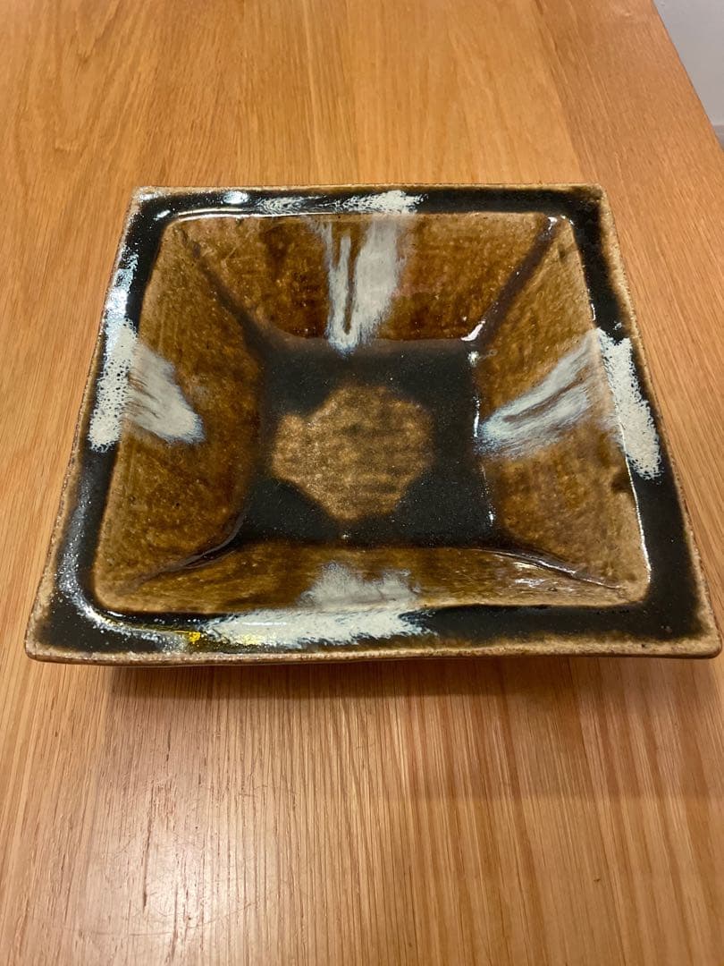 武内晴二郎 作　飴釉白流掛角鉢　民藝　民芸　沖塩朋樹　柚木沙弥郎　倉敷堤