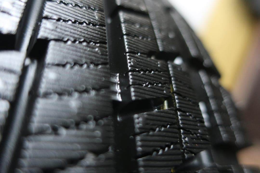 スタッドレス GRIPICE 175/65R15 バリ溝 お洒落 LMSPORT