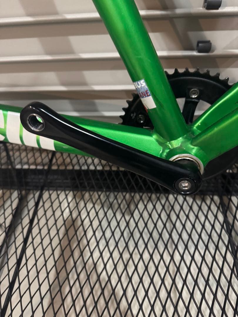 ピスト　チネリマッシュ　フレーム、クランクセット