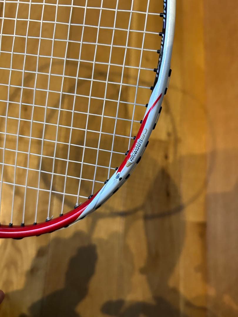 バドミントンラケット アークセイバー11 廃盤カラー