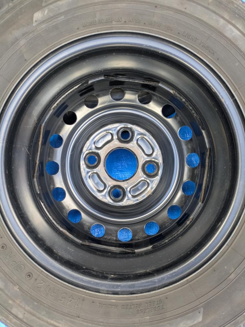 出品①★ハイゼット/サンバー　145R12★　※注意！4本セットの内２本のみ