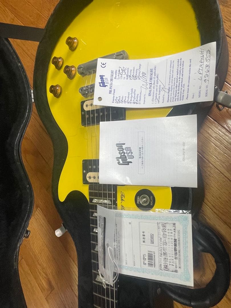 TAK Matsumoto キャナリーイエロー　Gibson