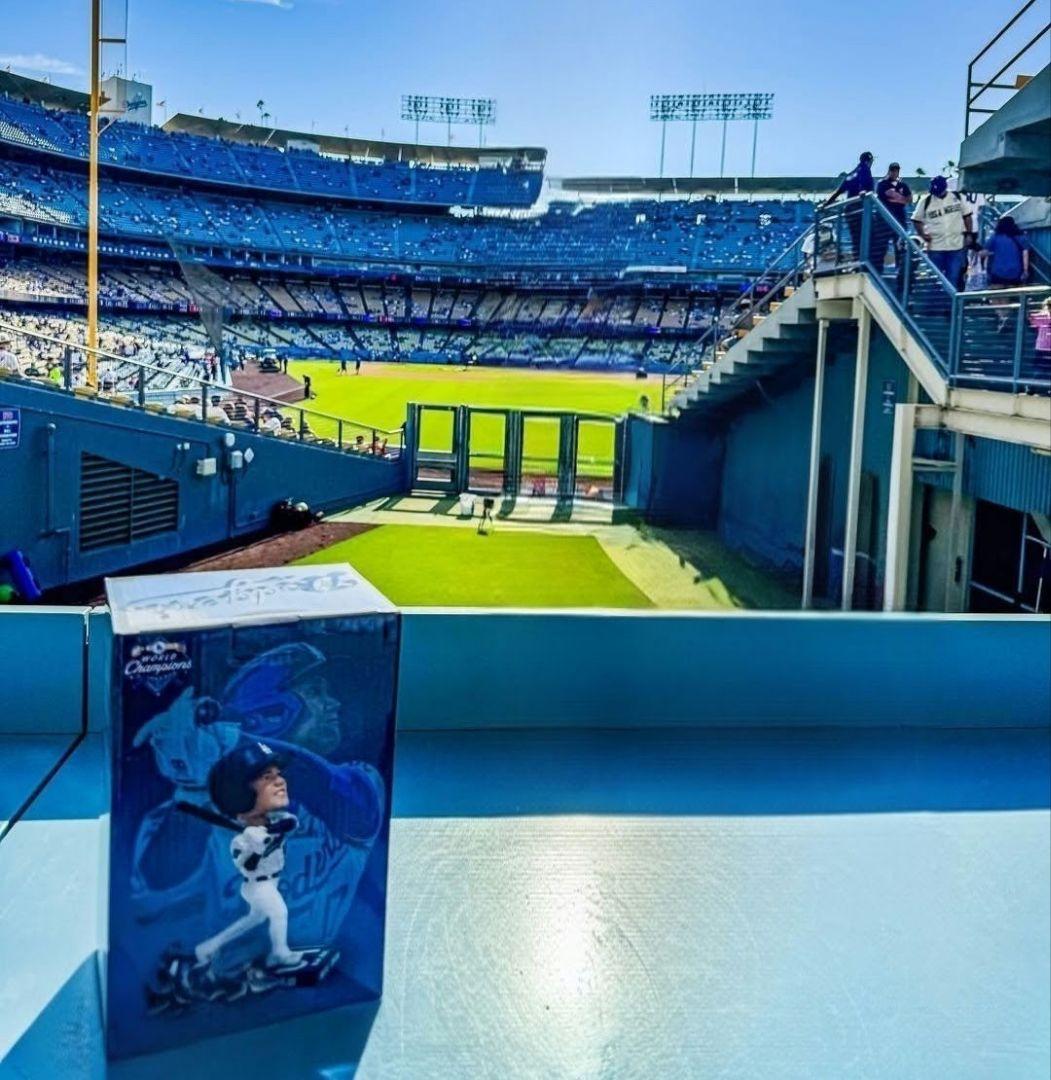 大谷翔平　ドジャース　フィギュア　ボブルヘッド　Dodgers　限定品