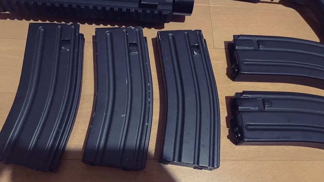 次世代電動ガン HK416 ハンドガードカスタム　マガジン5本付き　東京マルイ