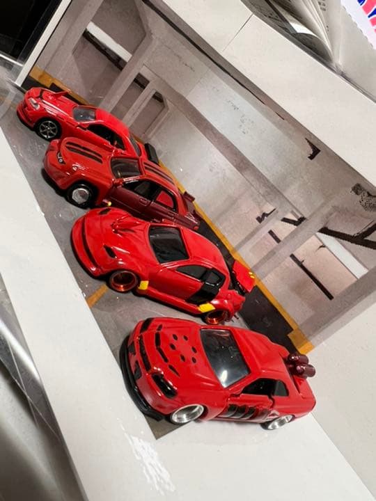 あきらさま専用　トミカ　カスタム　ガンダム　首都高バトル