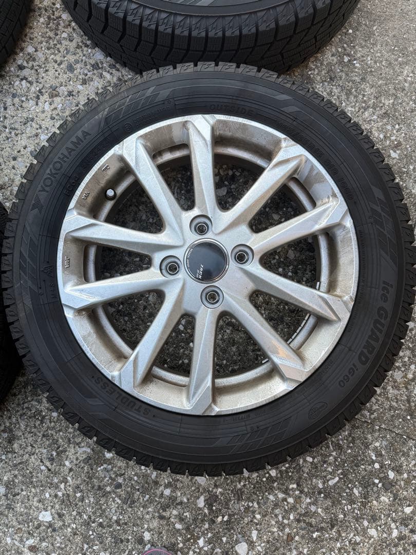 スタッドレスタイヤ　165/65 R15 81Q IG60