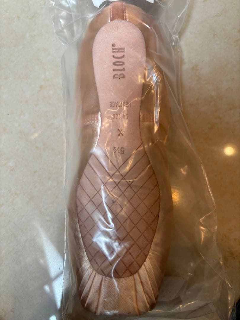 BLOCH ヘリテージ　ポアントシューズ　　未使用品 サイズ5 1/2 X