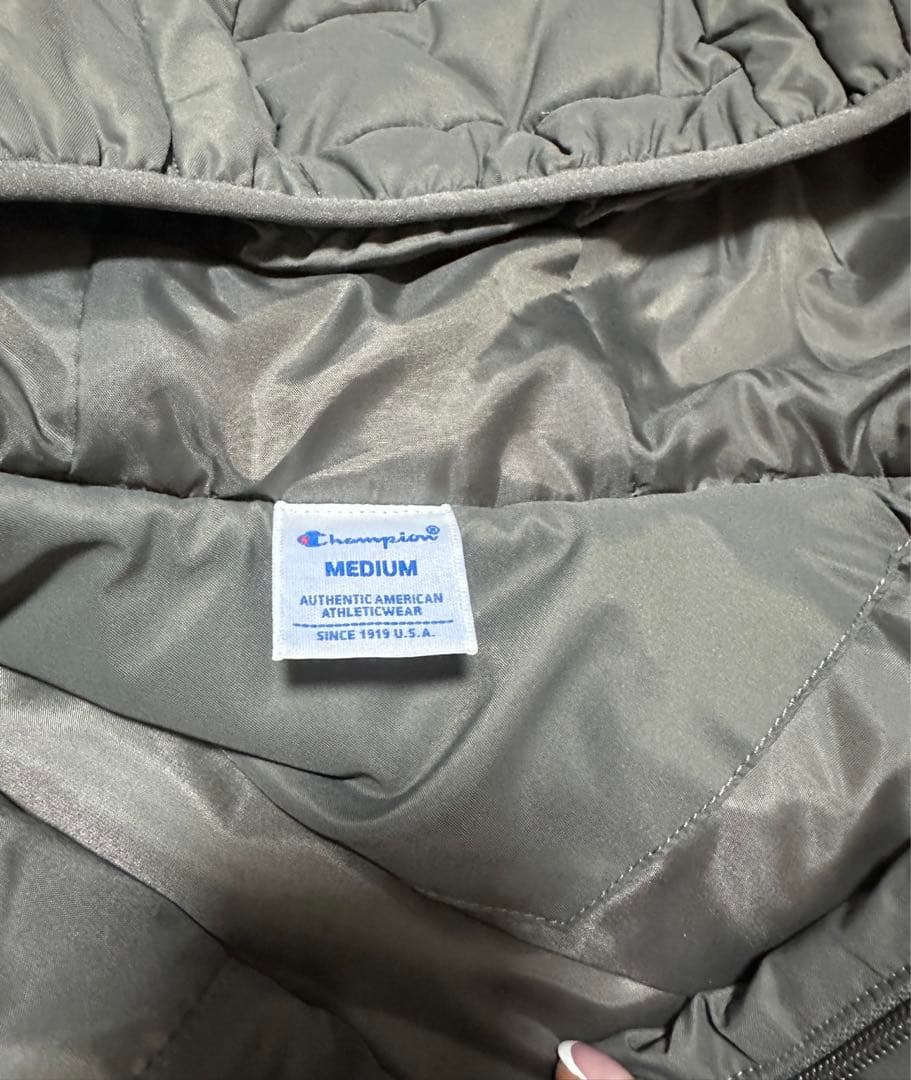 【美品】チャンピオン　ゴルフセットアップ　中綿ベスト　スカート