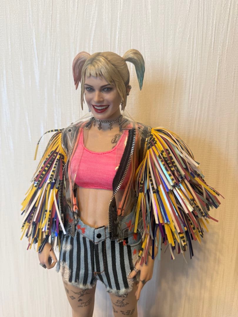 ホットトイズ Hottoys ハーレイクイン 1/6