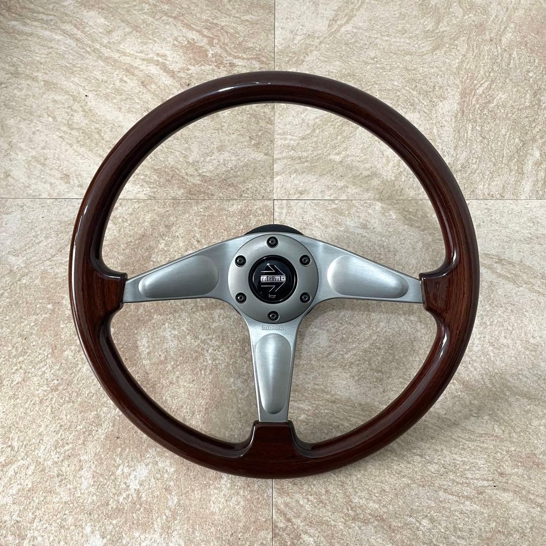 MOMO ウッドステアリング 37cm
