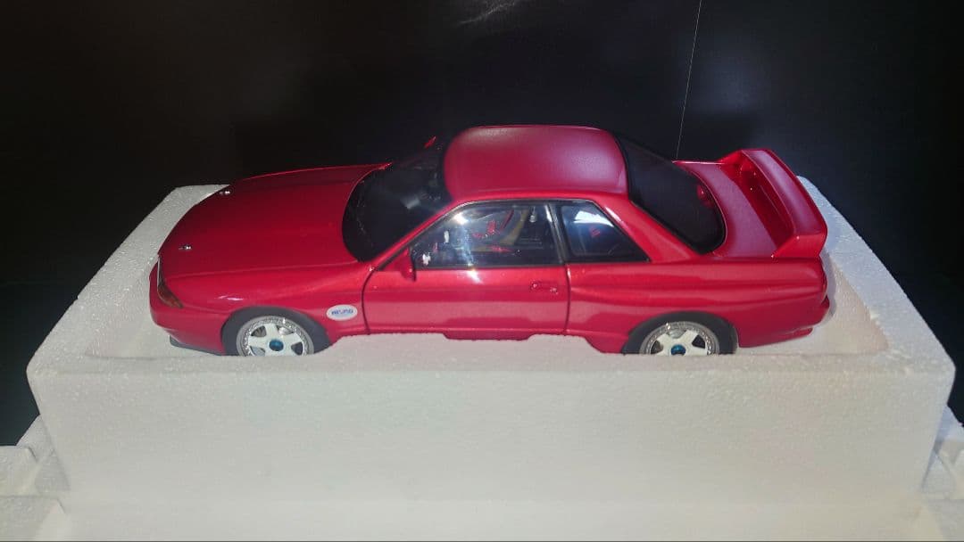 1000台限定 1/18 autoart NISSAN SKYLINE r32