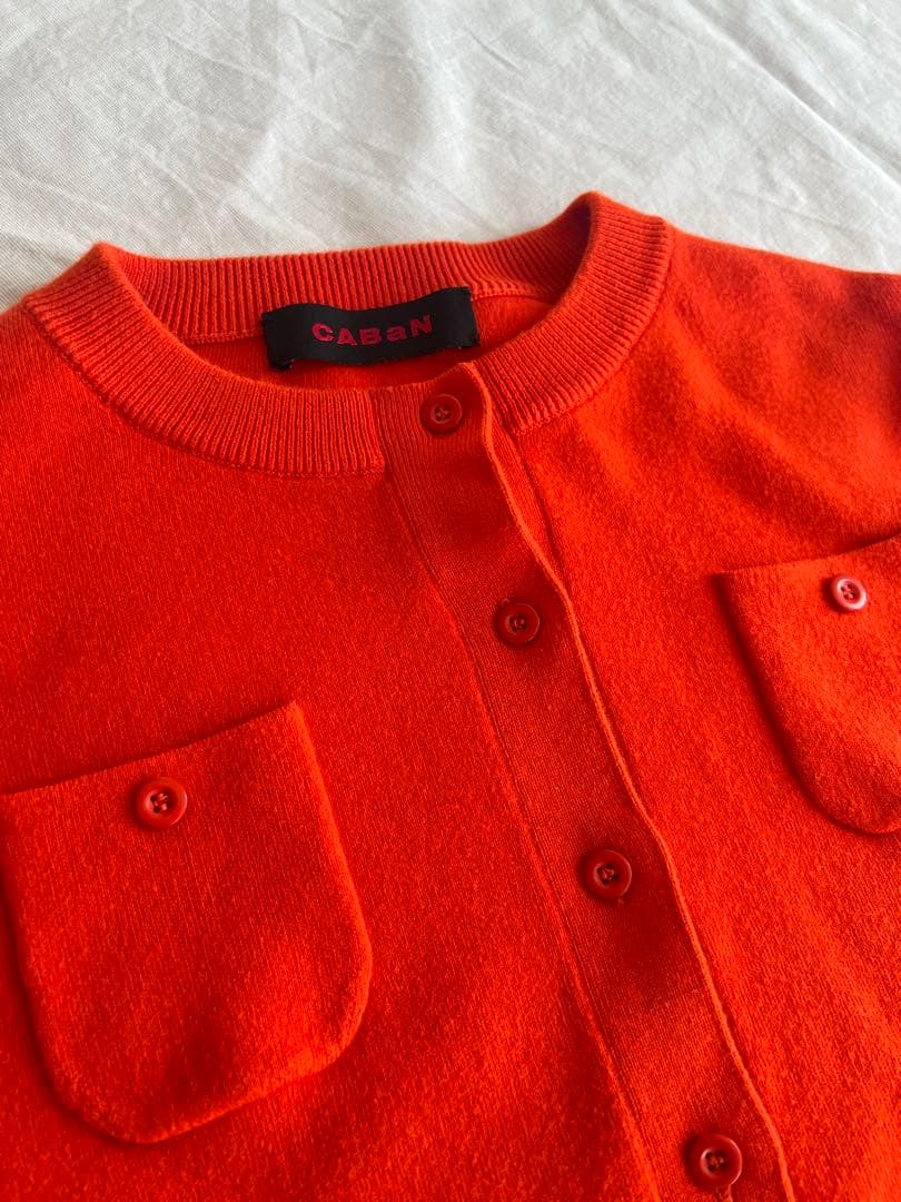 CABaN コットンカシミヤ クルーネックカーディガン　35レッド