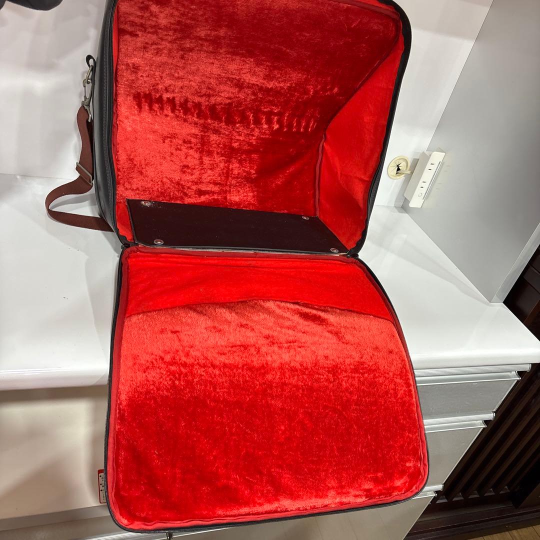 T114 YAMAHA アコーディオン ブラック カバー付き