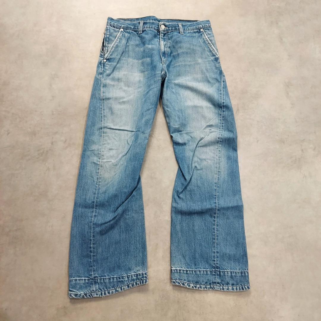 リーバイス エンジニアード ジーンズ W34 00s 青 古着 立体 18649