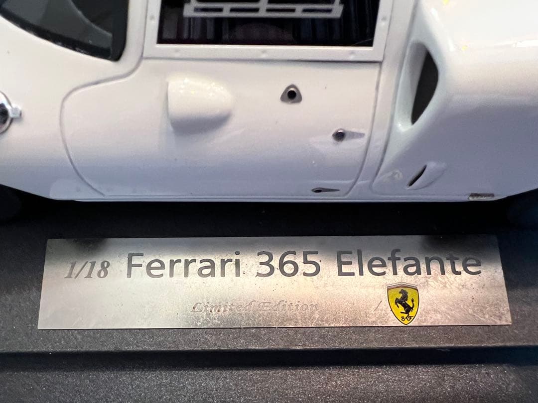 Ferrari 365 Elefante 1/18 スケール ミニカー