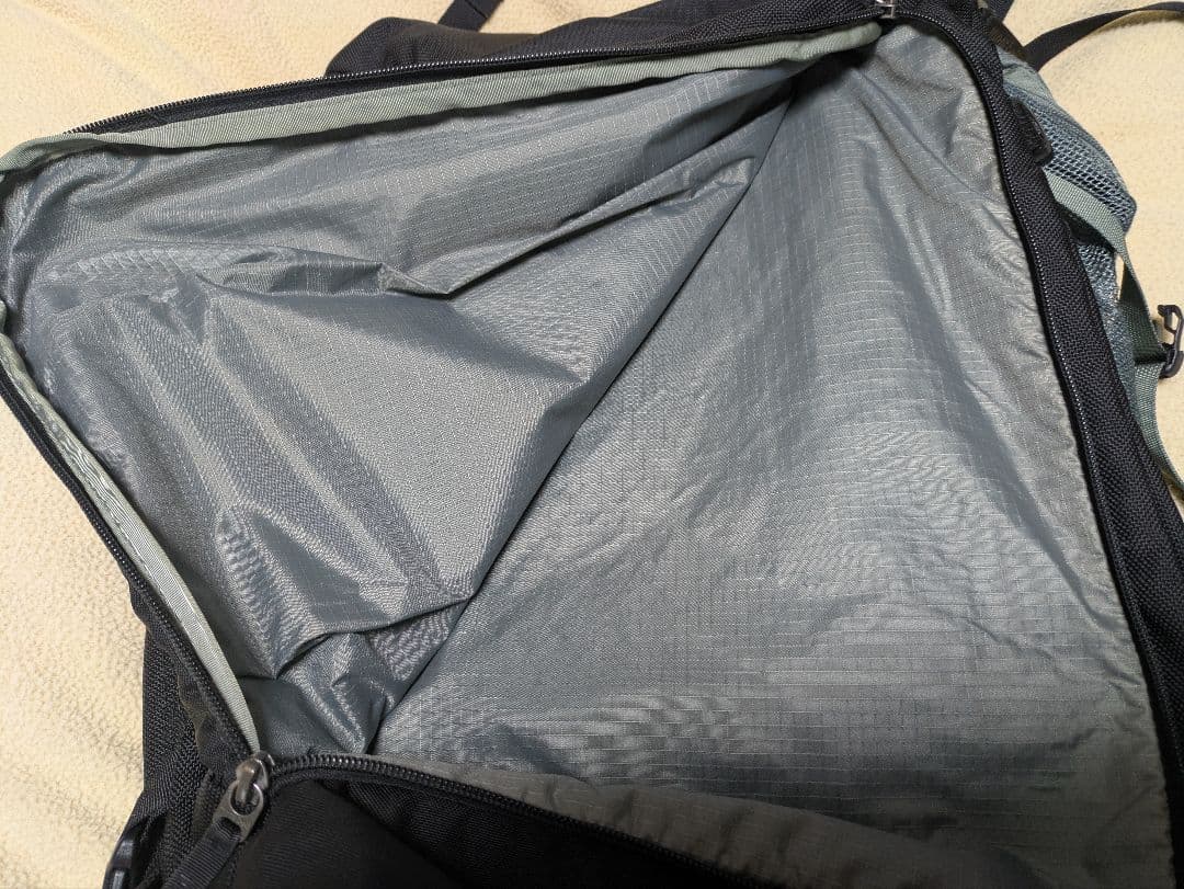 モンベル トライバック45 リュック ３way バックパック 中古