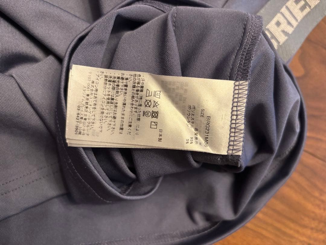 ブリーフィング　モックネックシャツ　Mサイズ　グレー　半袖　ミッドネックシャツ