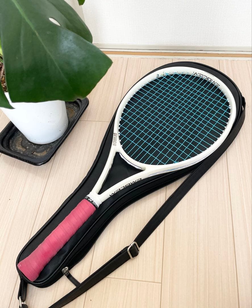 現行エンブレム110❣️美品✨人気のデカラケ❣️プリンステニスG 2 EMBLEM