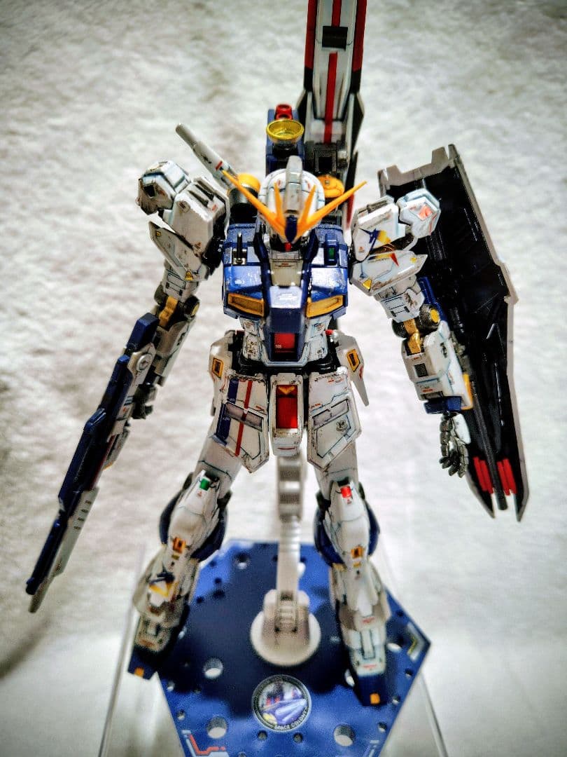 塗装済み完成品RGνガンダム　福岡