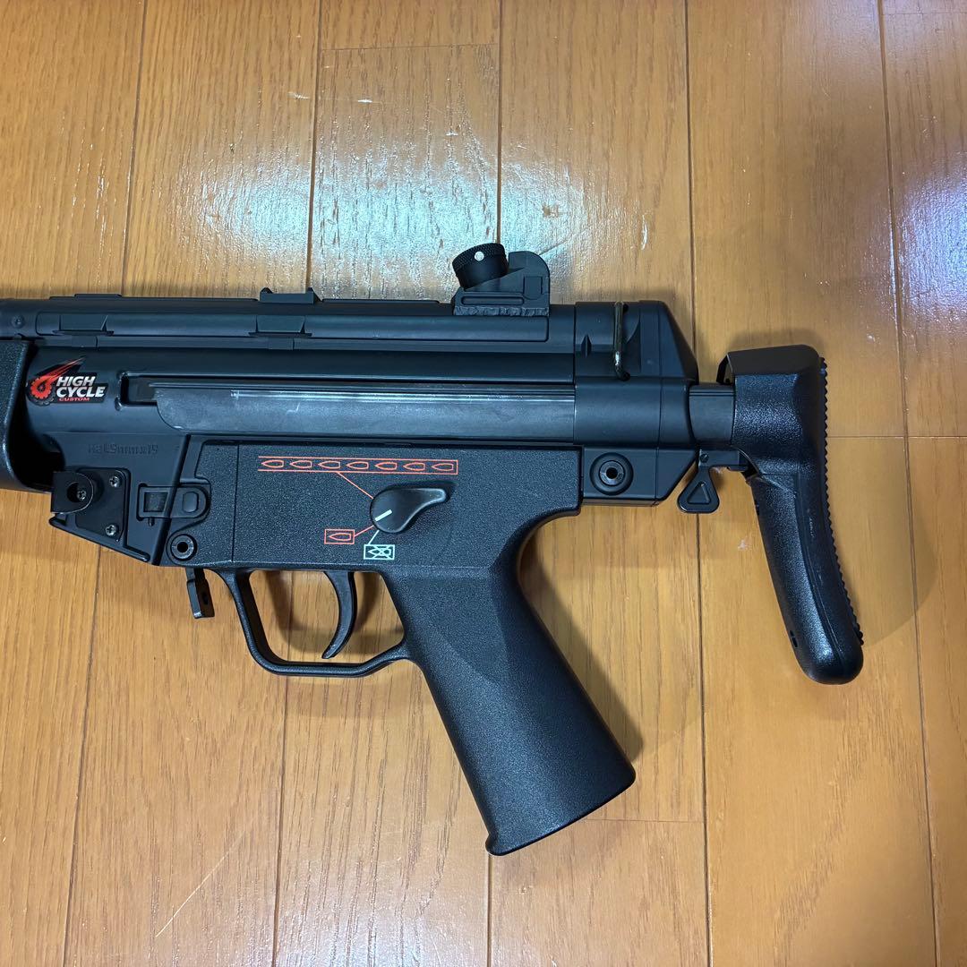 東京マルイ　ハイサイクル電動ガン　MP5HC マガジン付属