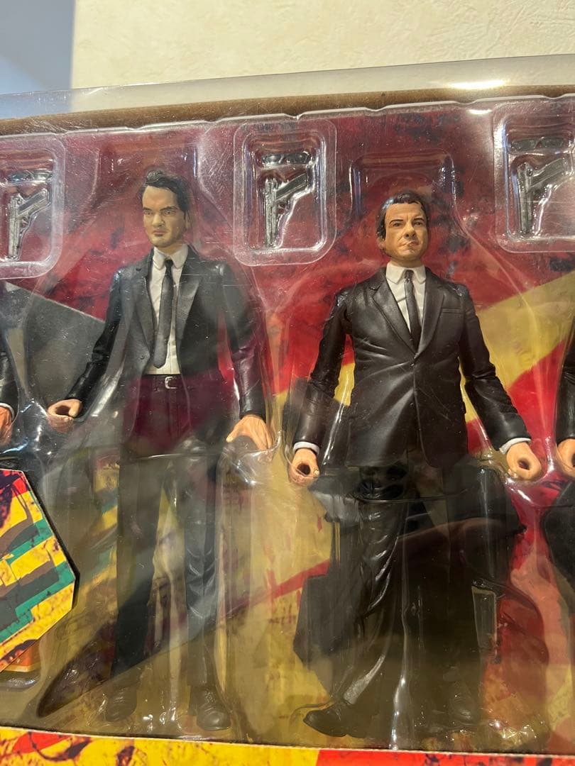 新品 レア NECA レザボア・ドッグス フィギュア BOX