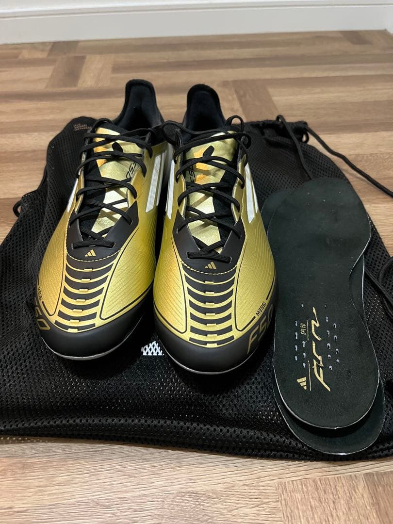 adidas F50 メッシモデル ゴールド/ブラック