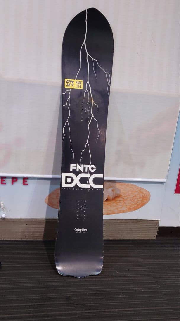 ＊FNTC DCC スノーボード153 22-23モデル エッジ89°WAX