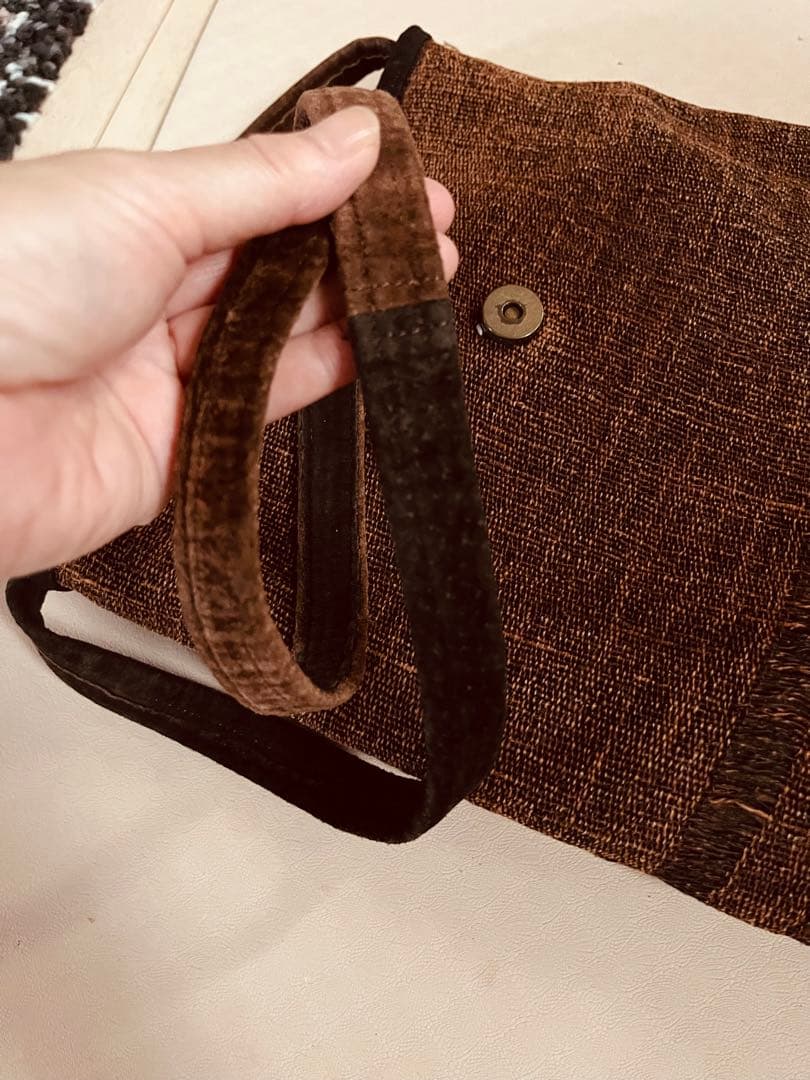 ◆柿渋染め 裂き織り ポシェット 山葡萄コサージュ付ブラウン◆