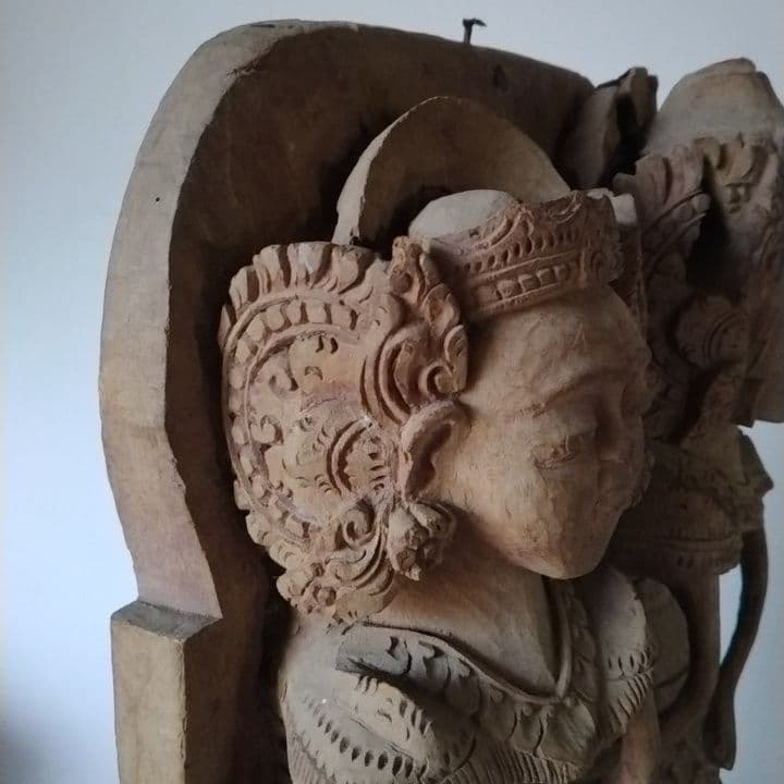 木製彫刻 二体の人物像　インドネシア　台座付き　アンティーク