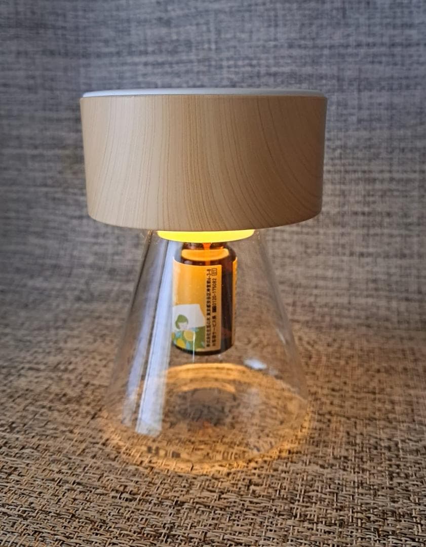 アロマディファーザー 水を使わない ナチュラルなデザイン