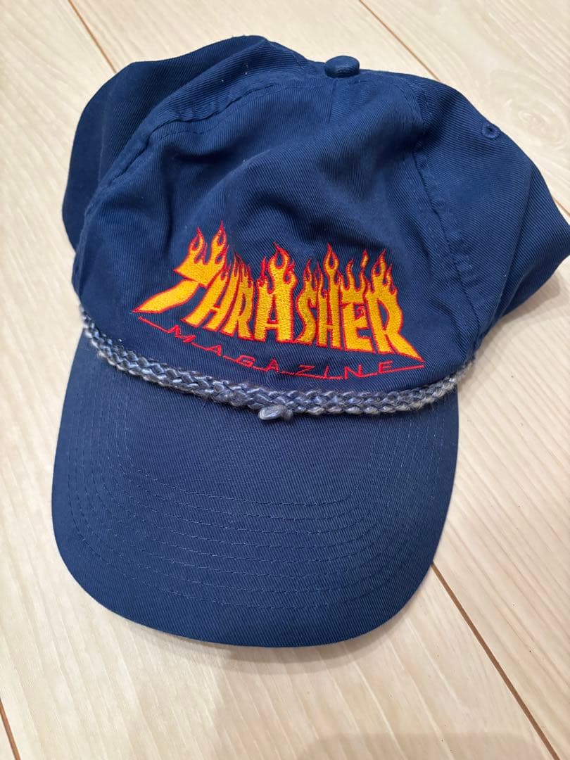 p*E様 90s THRASHER スラッシャーフレイムロゴ ネイビー　cap