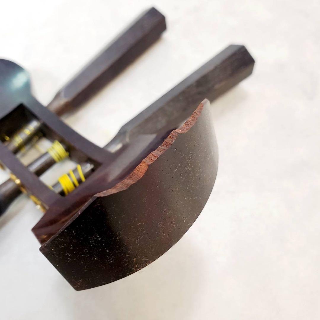 ジャンク 津軽三味線 東さわり 丸打胴 犬皮 中棹 紫檀 三つ折り ハードケース