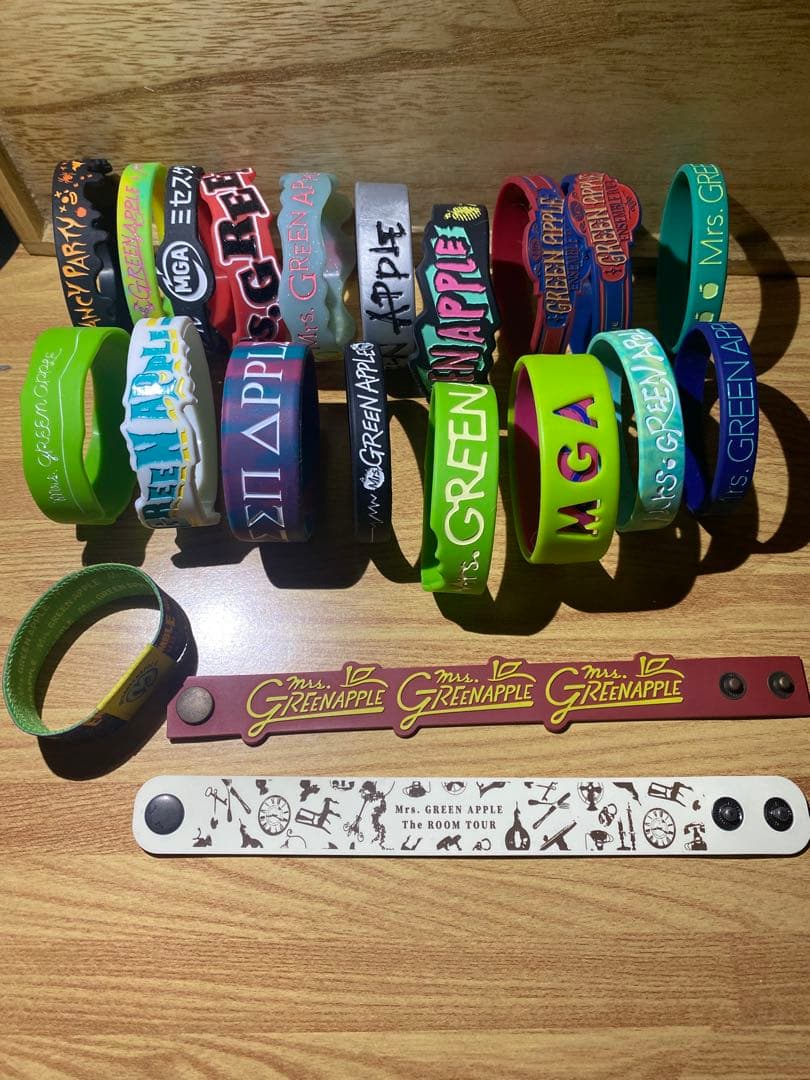 『N』　ミセス　ラバーバンド