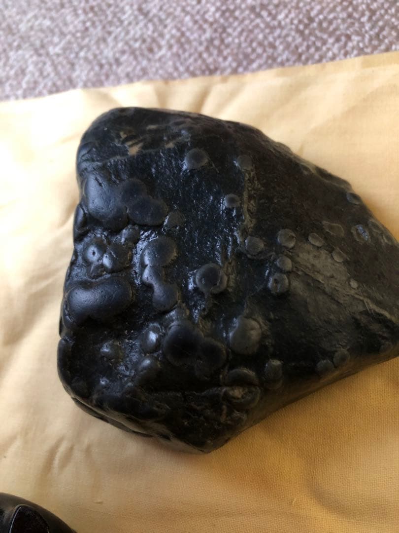 梅花石　木箱入　鑑賞石