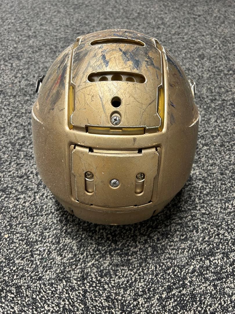 アメリカンフットボール ヘルメット　シャットf7