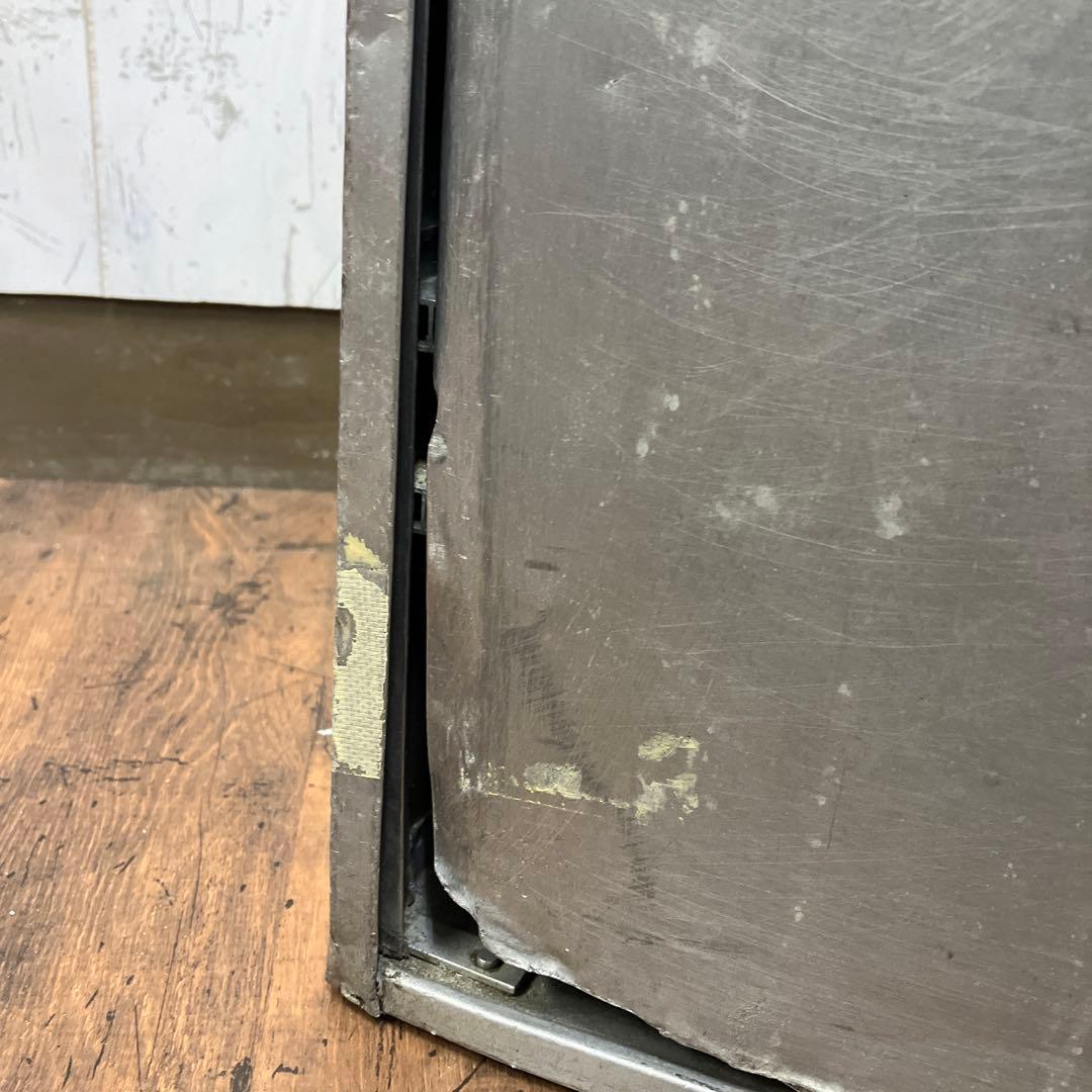 A-3 昭和レトロ アルミ製 出前箱 おかもち 4段 木製ハンドル キャンプ